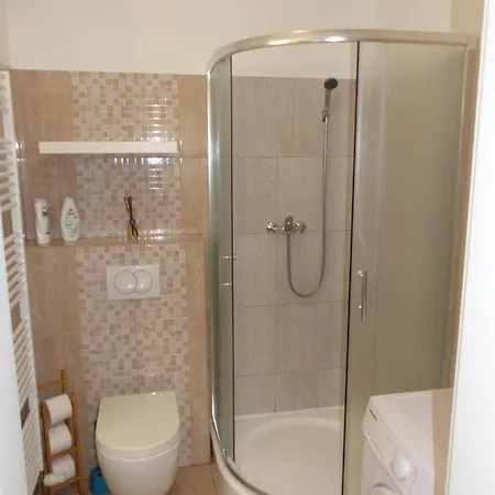 Avanti Apartment *